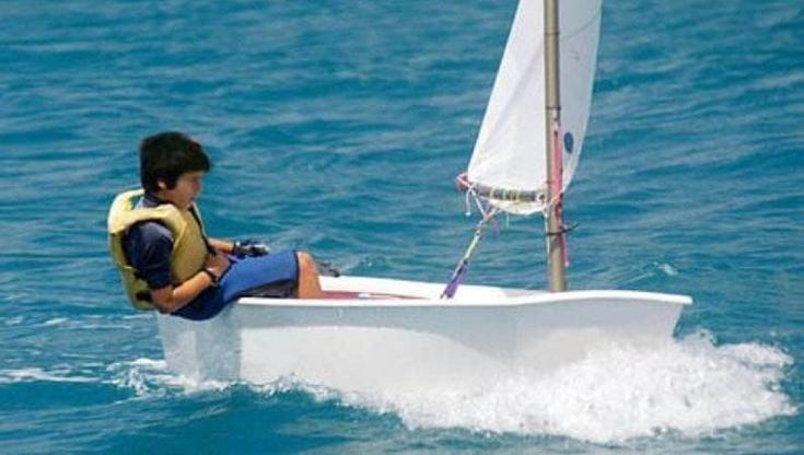 Torna il progetto “Rotta verso Bari”, lo sport in mare per i ragazzi: “I corsi sono gratuiti” - Bari