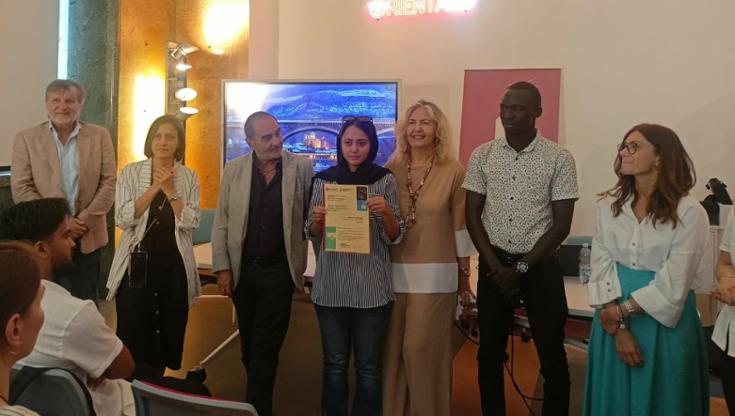 Immagine del post 8808 - Bari Riconoscimento di Uniba per 12 studenti rifugiati. Il rettore Bronzini: “Prendeteli come esempio” - Bari