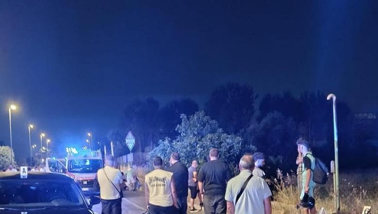 Doppia tragedia a Bari, muoiono un motociclista di 19 anni al San Paolo. Un pedone travolto a Palese - Bari