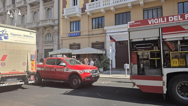 Immagine del post 23175 - Bari Bari, incendio in ristorante giapponese su corso Vittorio Emanuele. Il fumo invade anche lo stabile - Bari