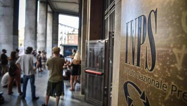 Finte disoccupazioni e maternità a 1.200 lavoratori inesistenti: truffa all’Inps per sei milioni - Bari