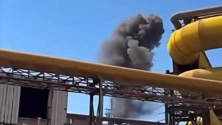 Immagine del post 24166 - Bari Ex Ilva, nube nera dall'altoforno 2 per un falso allarme: panico tra i residenti a Taranto - Bari