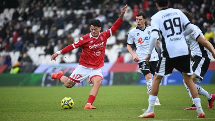 Immagine del post 16375 - Bari Il Bari di Longo fa il colpo a Cesena (1-2): Rao e Moncini danno la scossa. Una boccata di ossigeno - Bari