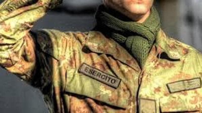 Picchia e perseguita la ex, caporal maggiore dell’Esercito condannato in Salento: sarà licenziato - Bari