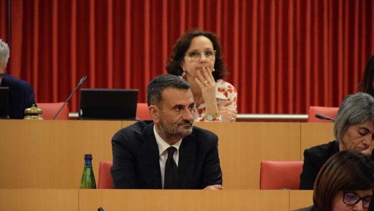 Fondi per studenti disabili, la Puglia impugna la legge del governo Meloni. Decaro: “Crea disparità” - Bari