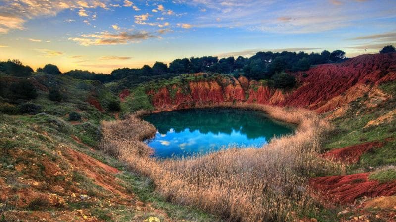 Immagine del post 17544 - Bari Cava di bauxite, ipotesi ticket: i giochi tra Comune e proprietari intorno al gioiello nel Salento - Bari