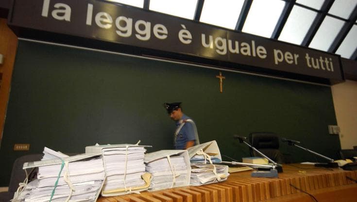 Abusi su ragazzini a cui facevano doposcuola: due uomini condannati a 16 anni. “Amici di famiglia” - Bari