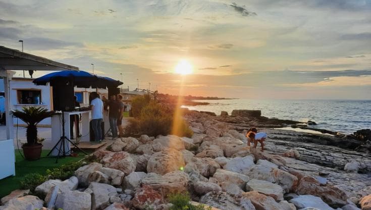 Immagine del post 6391 - Bari Ombrelloni, sdraio e food: a San Giorgio, assegnati tre chioschi. E nasce la “piccola Torre Quetta” - Bari