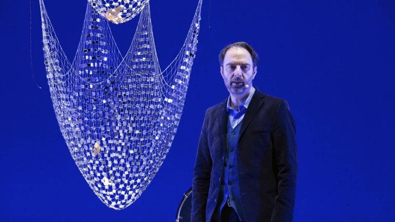 Immagine del post 6386 - Bari “La Buona Novella” al Piccinni: Neri Marcorè fa sua la lezione di Fabrizio De Andrè - Bari