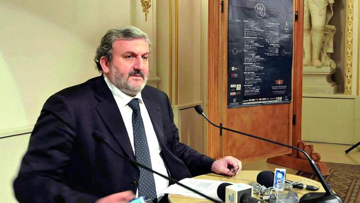 Immagine del post 9979 - Bari Bufera su Emiliano per la nomina di se stesso al Petruzzelli: caso sollevato dal ministero Cultura - Bari