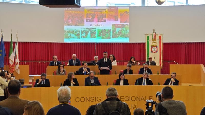 Elezioni, le liste civiche di Decaro si organizzano: Prossima diventa partito, Per guarda a Renzi - Bari