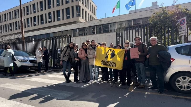 “Ex Ilva, impianti pericolosi e gestione illecita di rifiuti”: nuovo esposto dei cittadini a Taranto - Bari