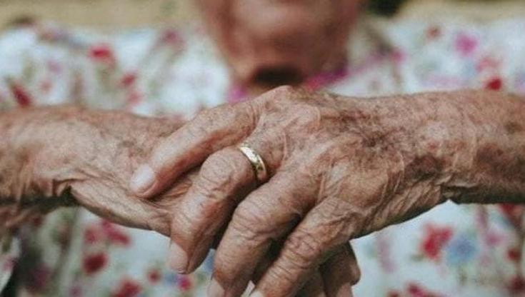 Immagine del post 4644 - Bari Truffa al telefono, una donna di 103 anni consegna soldi e gioielli credendo di aiutare il figlio - Bari