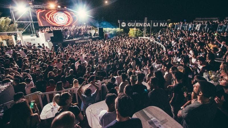 Immagine del post 11003 - Bari Chiude il Guendalina, storica discoteca nel Salento: “Troppe spese, un dj costa fino a 80mila euro” - Bari