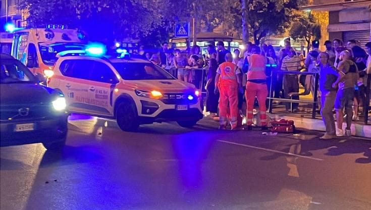 Immagine del post 10998 - Bari Bari, investita da una moto mentre attraversa sulle strisce: donna in prognosi riservata - Bari