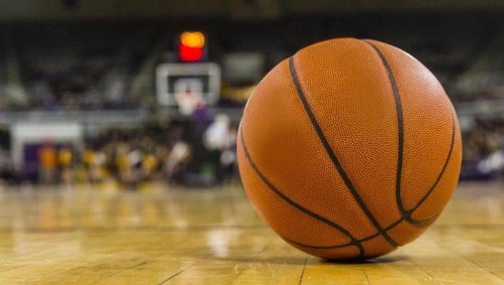 Immagine del post 11005 - Bari Certificati falsi di malattia, poliziotto indagato per truffa a Canosa: andava a giocare a basket - Bari