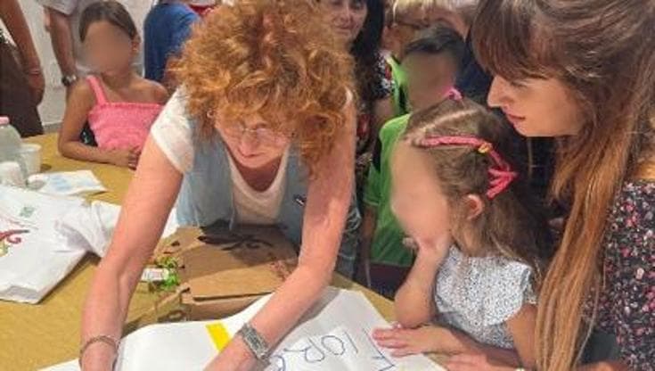 Immagine del post 11011 - Bari Fiorella Mannoia incontra i bambini del quartiere Tamburi di Taranto: “Qui una grave ingiustizia” - Bari
