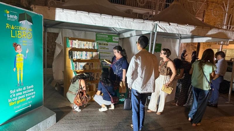 La libreria dei libri buttati: in provincia di Bari la seconda vita dei volumi finiti nei cassonetti - Bari