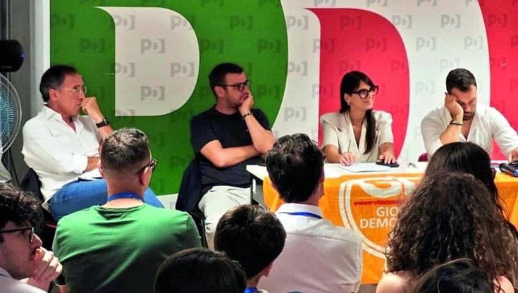 Immagine del post 23267 - Bari Dal referendum al congresso, la carica dei giovani dem a Bari: “Noi, protagonisti della politica” - Bari