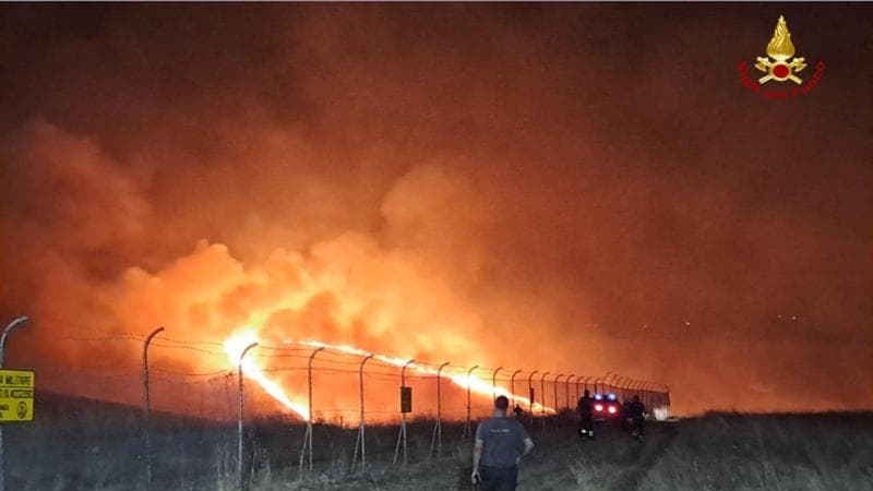 Immagine del post 24253 - Bari Parco dell’Alta Murgia, bruciati 500 ettari in meno di 24 ore: fiamme alimentate dal vento - Bari