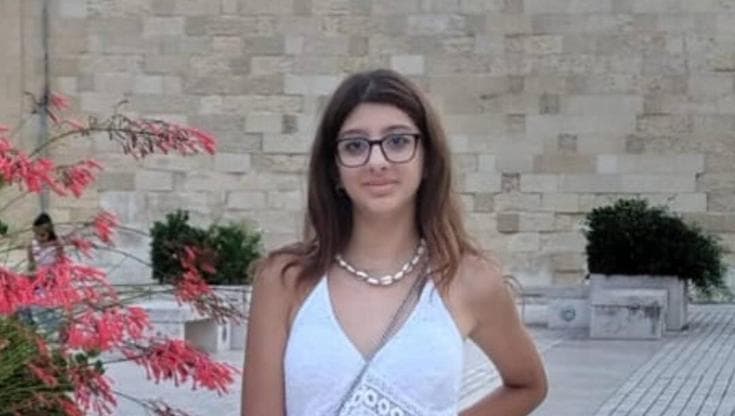 Scomparsa Aurora, 12 anni, a Lecce: è scappata dopo una lite con la mamma. “Aiutateci a trovarla” - Bari