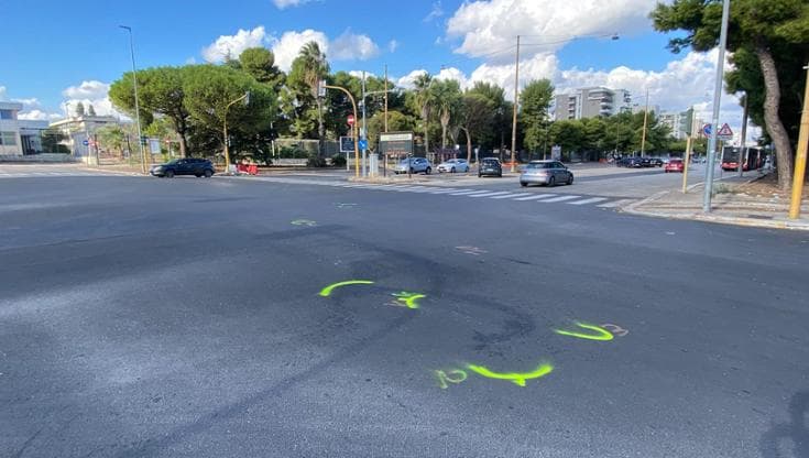 Bari, un ragazzo di 17 anni muore nello scontro fra la sua moto e un’auto a Japigia - Bari