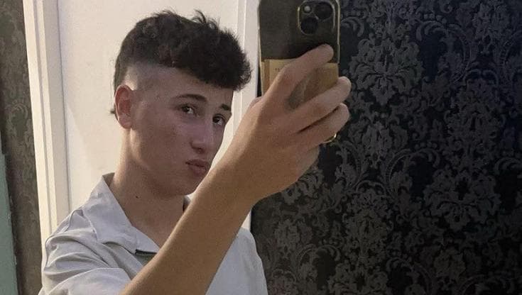 Immagine del post 13121 - Bari Tragedia in scooter a Taranto: chi era il 17enne Cosimo Rochira. Amico 16enne in prognosi riservata - Bari