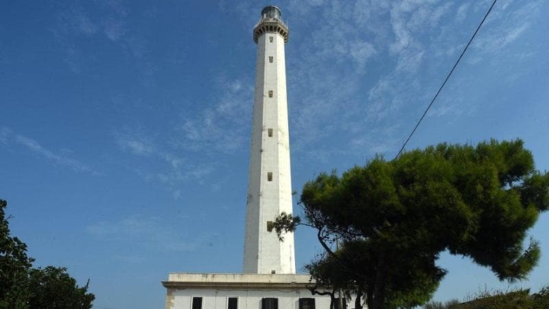Immagine del post 2873 - Bari Apre le porte il museo della radio nel faro di San Cataldo: “Custode della nostra memoria storica” - Bari