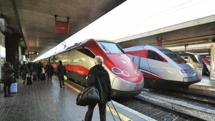 Immagine del post 12123 - Bari Treni Roma-Bari, da domani 28 settembre tornano le Frecce: la Puglia ricollegata con il Paese - Bari