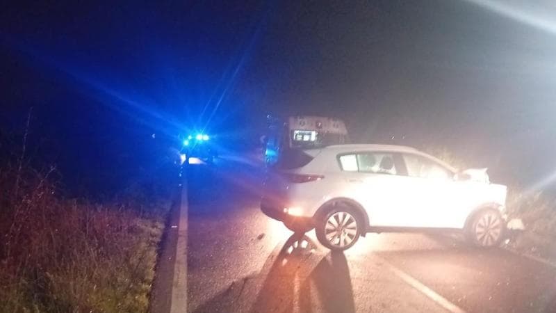 Scontro tra due auto sulla strada che collega Carmiano e Novoli: 21enne finisce in rianimazione - Bari
