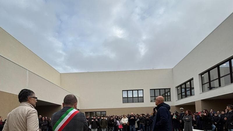 Pippi Mellone intitola scuola a Sergio Ramelli ma l’istituto lo boccia: “Si chiamerà Morricone Hack” - Bari