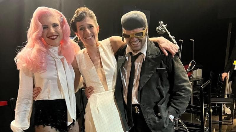 Immagine del post 17729 - Bari "Chiamatemi maestra”, chi è la direttrice d’orchestra che a Sanremo ha corretto Laura Pausini - Bari
