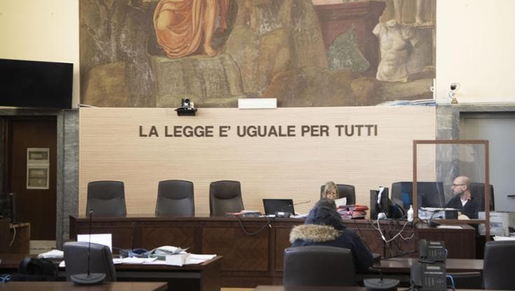 Immagine del post 19873 - Bari Denunciò il marito, al rientro a casa lui le cavò gli occhi: condannato. Escluse crudeltà e recidiva - Bari