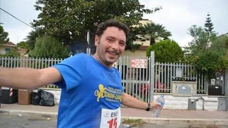 Immagine del post 21051 - Bari Emanuele Boccuni muore a 49 anni, lavorava all’ex Ilva: “Trovato un tumore quando era già tardi” - Bari