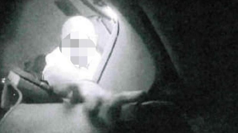 Immagine del post 21032 - Bari Taranto, 8mila euro per portare droga e telefonini nel carcere: arrestato agente penitenziario - Bari