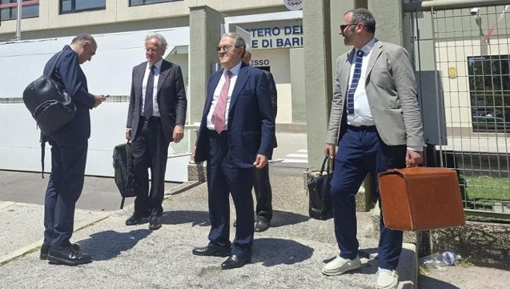 Immagine del post 21028 - Bari “I soldi per salvare l’azienda furono dirottati al Bari”. Salvatore Matarrese dal gip spiega il crac - Bari