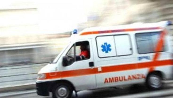 Taranto, chiama il 118 e poi minaccia con un coltello gli operatori arrivati in suo soccorso - Bari