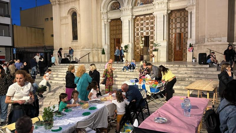 Madonnella si prepara alla cena di quartiere. “Tutti possono partecipare, ma ecco le regole” - Bari