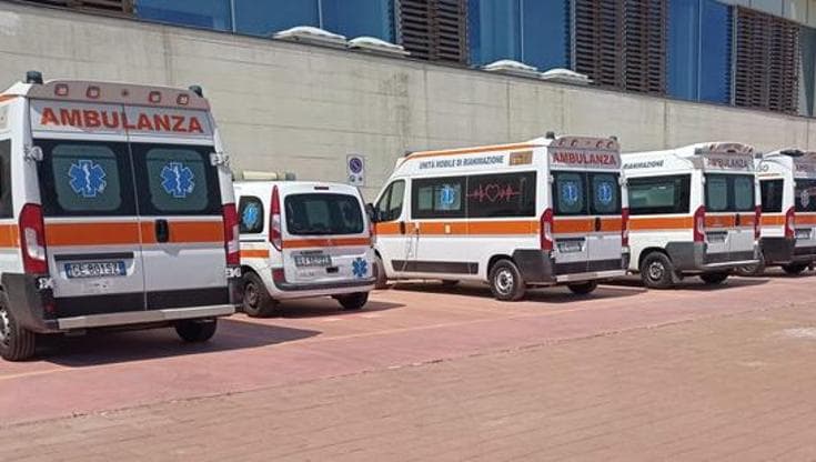 Immagine del post 22162 - Bari Viaggio nel nuovo ospedale Monopoli-Fasano dove il cellulare non prende e le ambulanze sono roventi - Bari