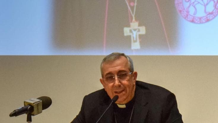 Immagine del post 22171 - Bari Bari, il vescovo mescola le carte nelle parrocchie: ecco i nuovi incarichi per i sacerdoti - Bari