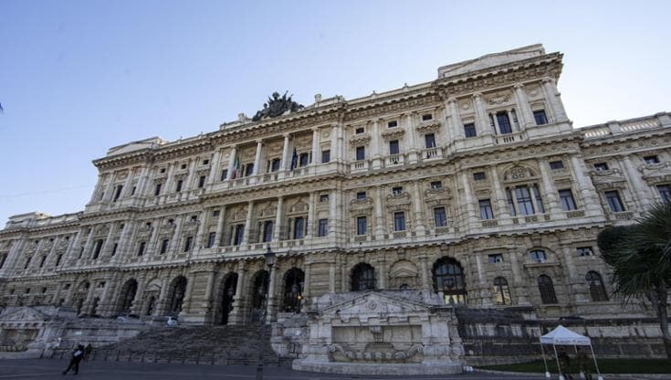 Crac Matarrese, irrevocabile fallimento della holding FinBa: la Cassazione respinge il ricorso - Bari