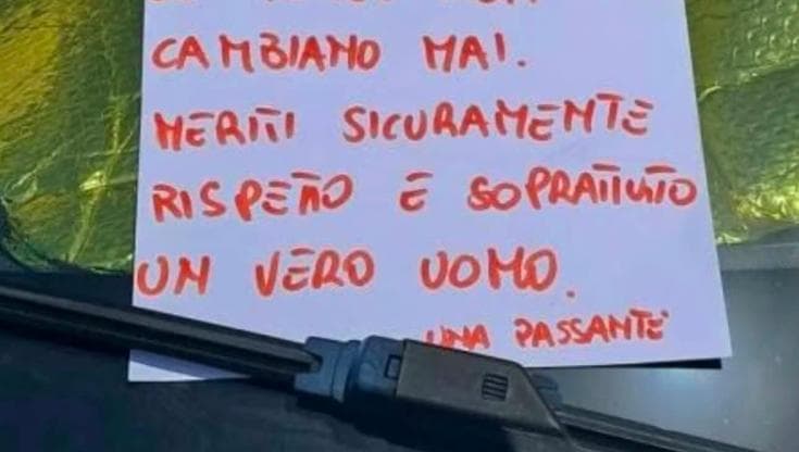 "Tuo marito urlava, abbi il coraggio di lasciarlo": il biglietto lasciato sul parabrezza è virale - Bari
