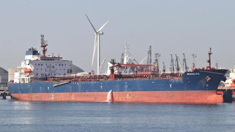 Immagine del post 12130 - Bari Il Comune di Taranto sulla nave Seasalvia: “La città non sarà un corridoio di guerra” - Bari