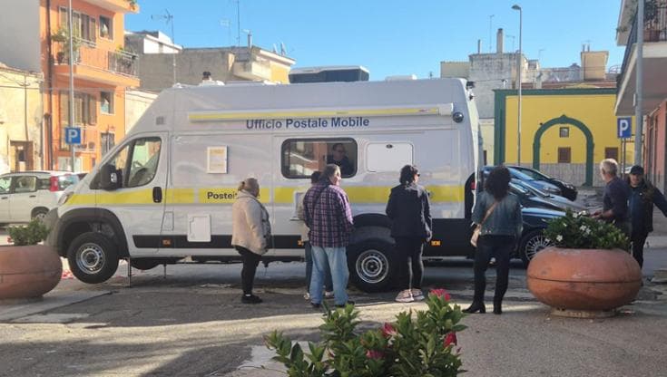 Bancomat saltati in aria, a Stornara arriva l’ufficio mobile delle Poste: “Enormi disagi” - Bari