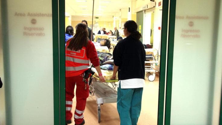 Immagine del post 26571 - Bari Calci e pugni alla figlia autistica di 11 anni dopo la messa, bimba in ospedale: padre indagato - Bari
