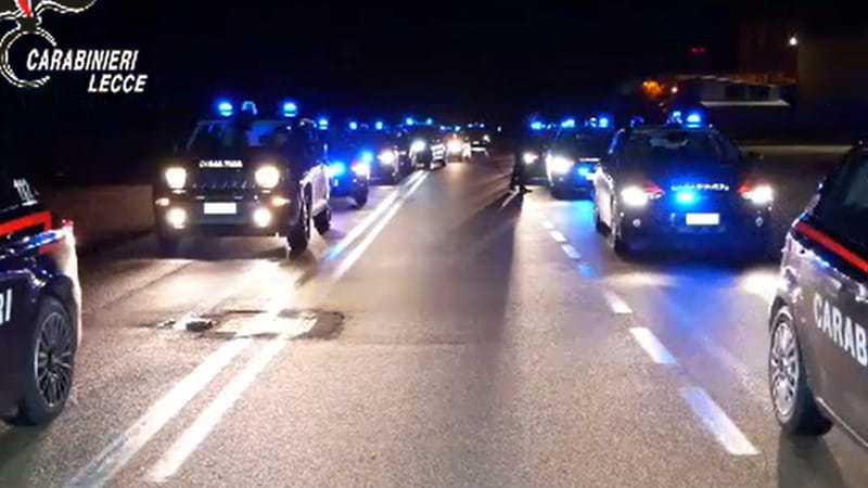 Immagine del post 987 - Bari Mafia, maxi operazione in Salento: retata contro 88 uomini dei clan che trafficavano droga - Bari