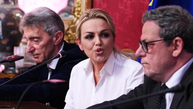 Francesca Pascale: “Forza Italia in Puglia non esiste, D’Attis deve dimettersi” - Bari