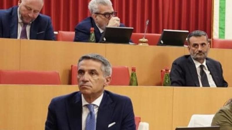Immagine del post 19889 - Bari Deficit, l’opposizione contesta: via al taglia e cuci della Regione e quei reparti da riconvertire - Bari