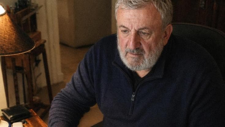 Michele Emiliano rompe il silenzio: “Ho scritto un romanzo, riparto da qui” - Bari