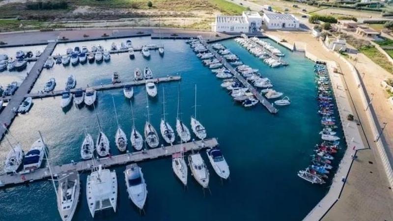 Immagine del post 7810 - Bari A Polignano negozi, yachting club e scuola di vela nell’area del porto. Dopo 18 anni l’ok Tar - Bari